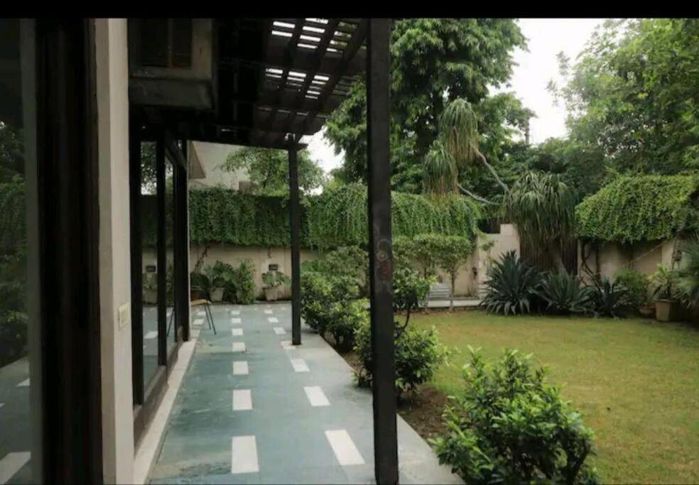 The Royal Jaipur Hotel Exterior photo